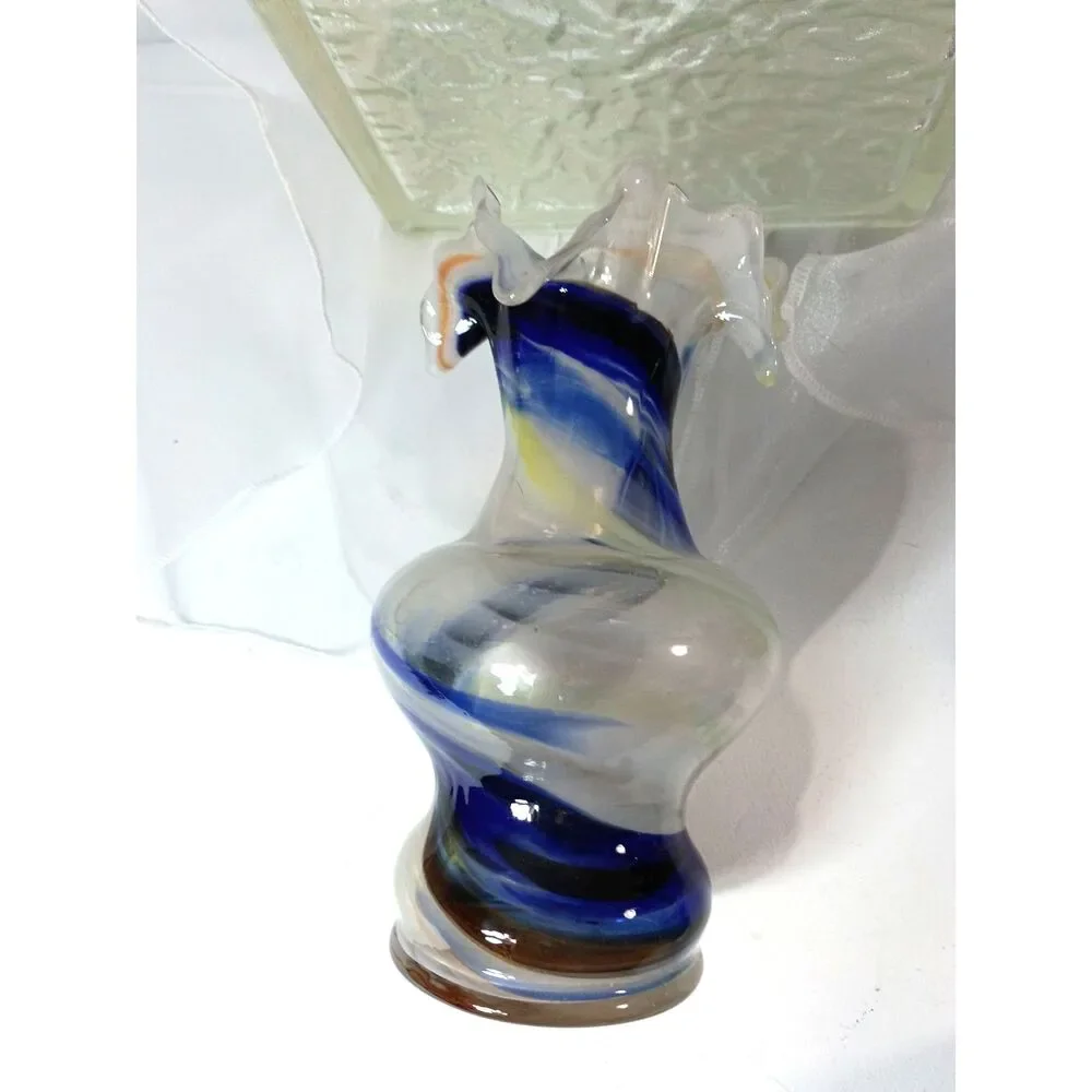 Hand-Blown Art Glass Vase, Murano or Empoli Style Mid Century Modern ~Vintage~